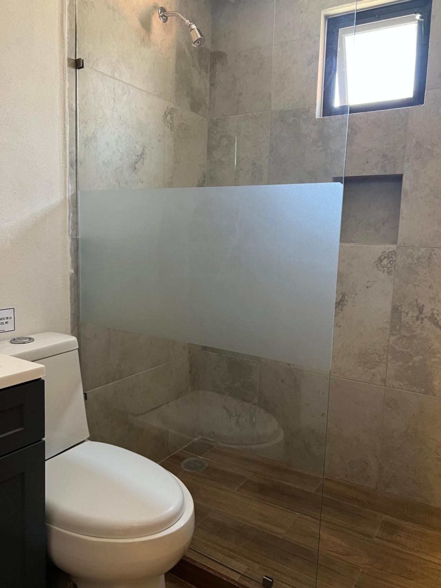 Hotel Tia Flora Леон Екстериор снимка